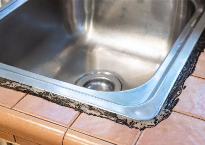 Silicone annerito